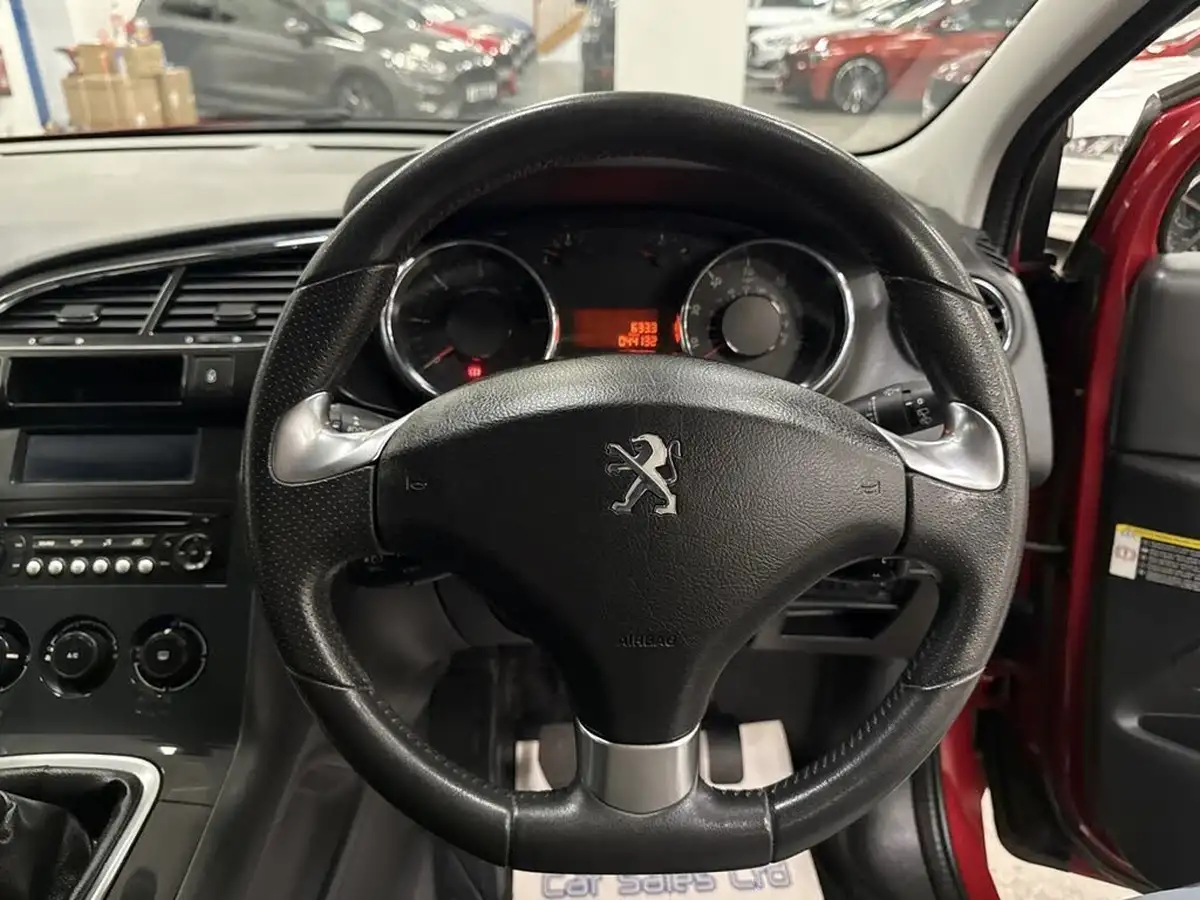 2017-kgm-ssangyong-turismo-22td-ex-auto-big-14