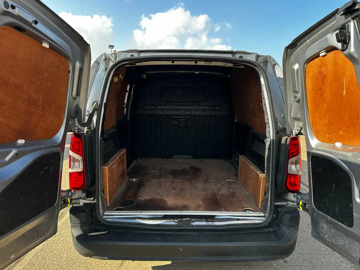 2019-vauxhall-combo-16cdti-edition-2000-100pseu6-big-8
