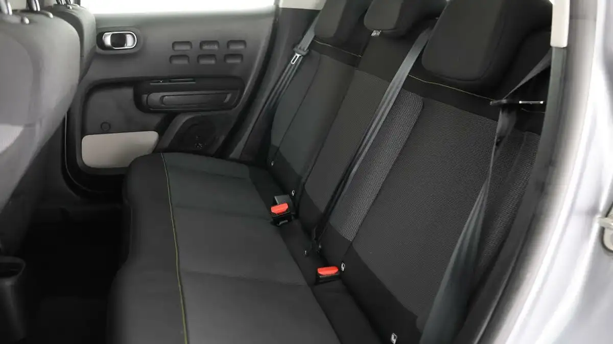 2021-citroen-c3-12-puretech-shine-83ps-big-16