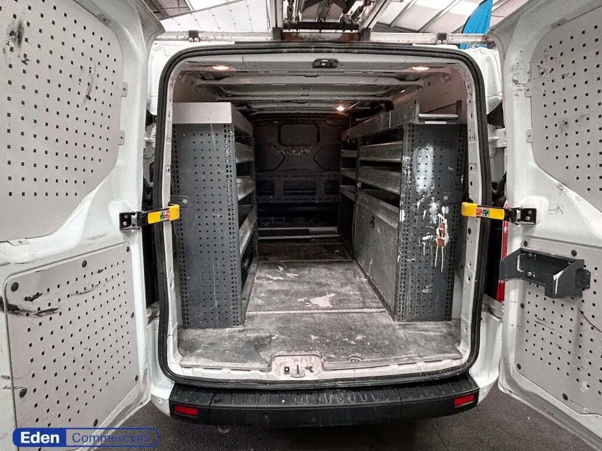 2020-ford-transit-custom-20tdci-320-l2h2-trend-130pseu6dt-panel-van-big-7