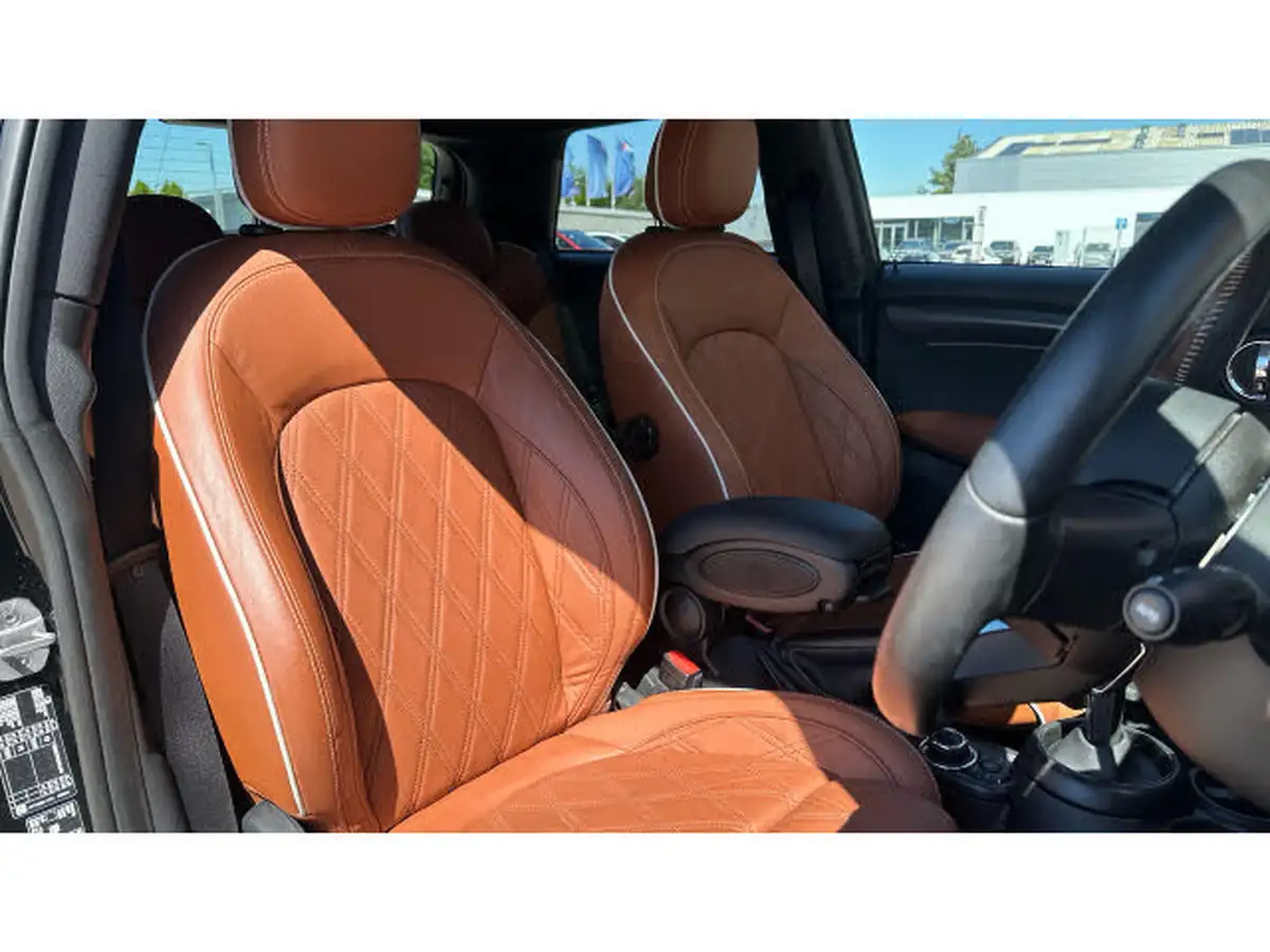 2024-mini-cooper-15-cooper-exclusive-premium-auto-hatchback-3d-auto-big-10