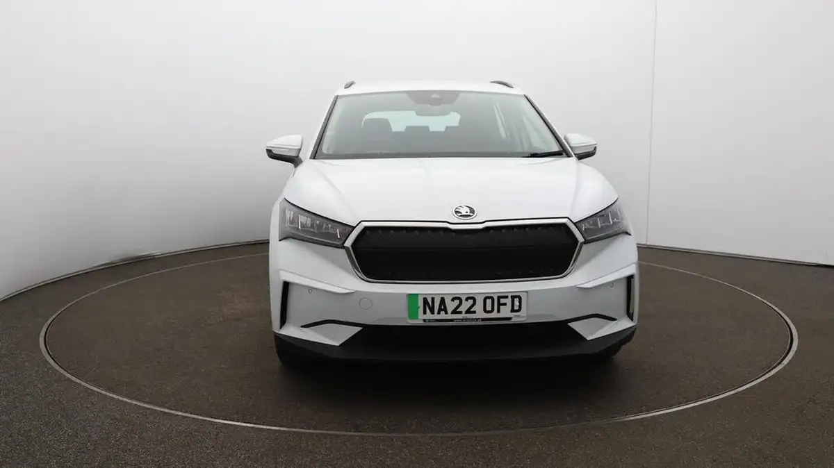 2022-skoda-enyaq-e-60-big-39