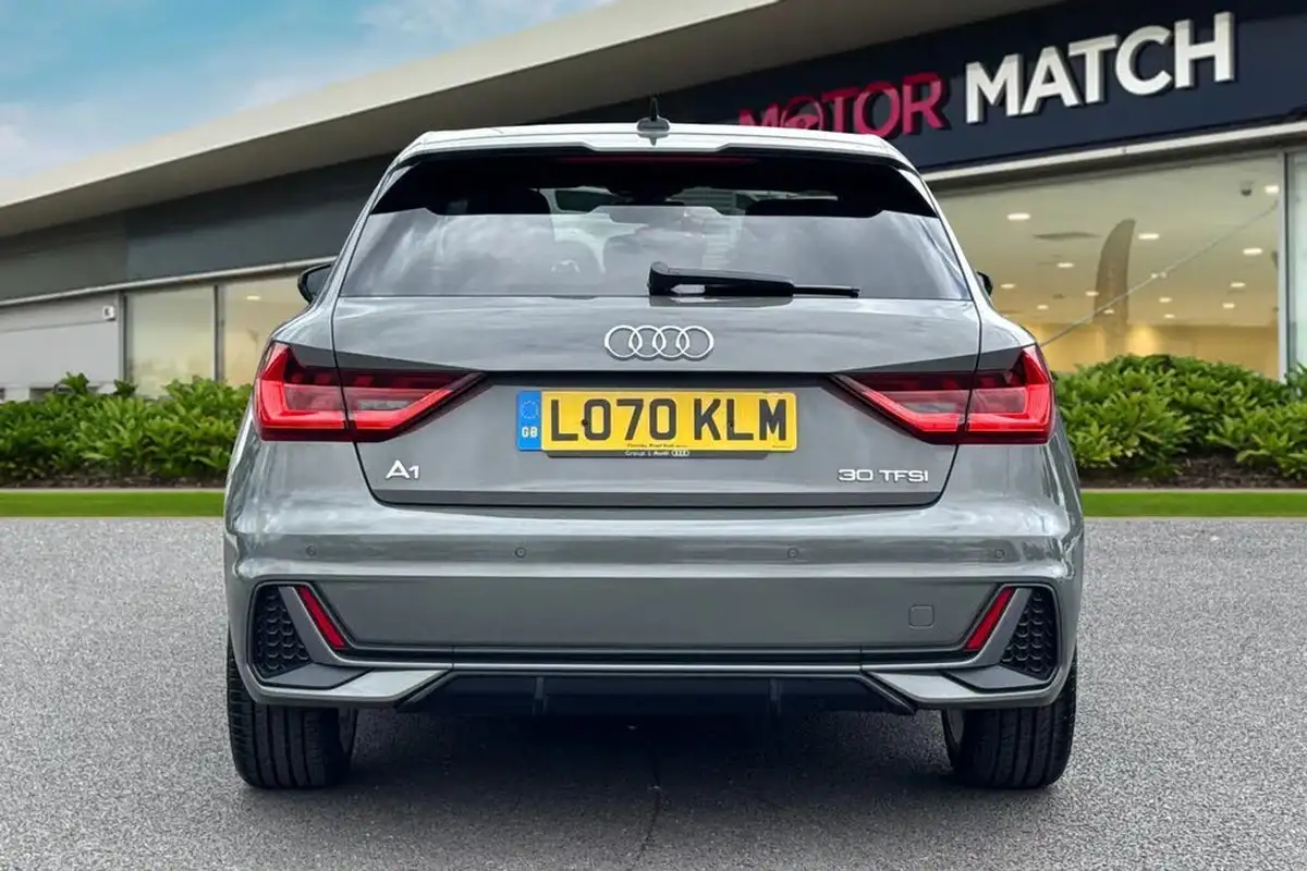 2020-audi-a1-10-30-tfsi-s-line-110ps-big-3