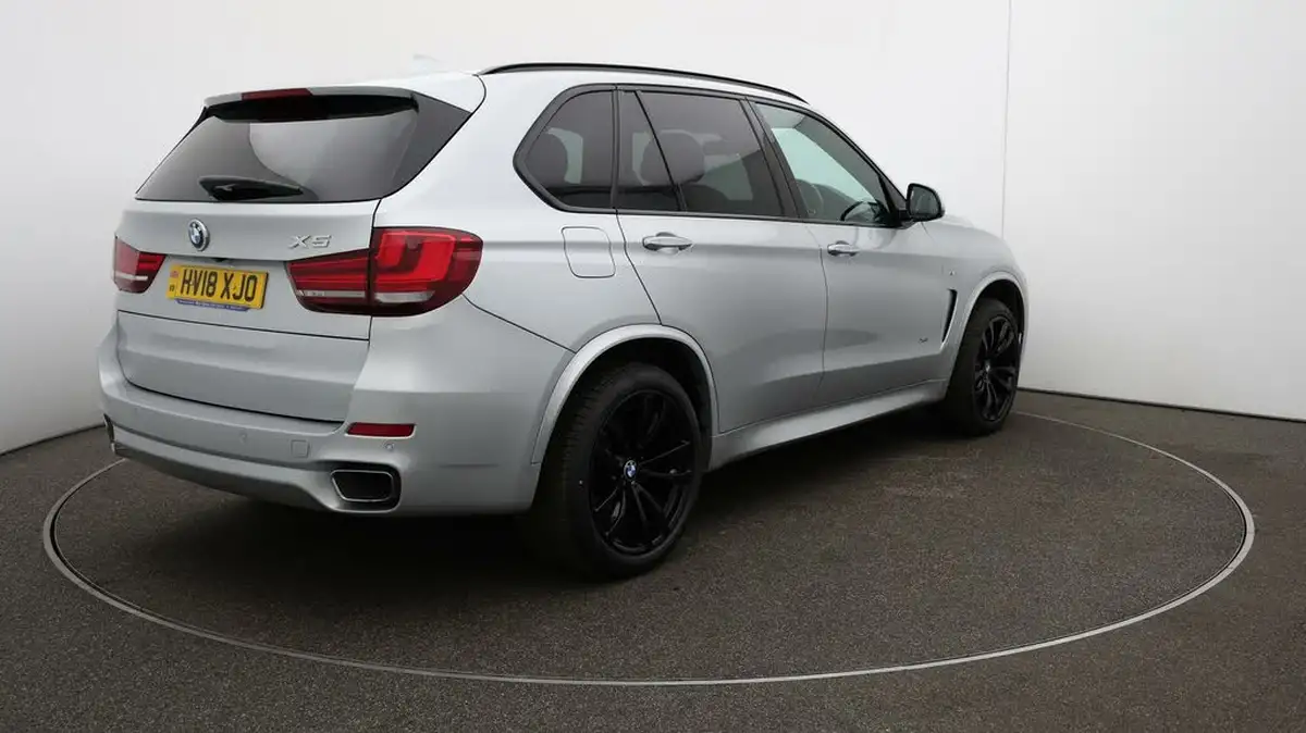 2018-bmw-x5-big-54