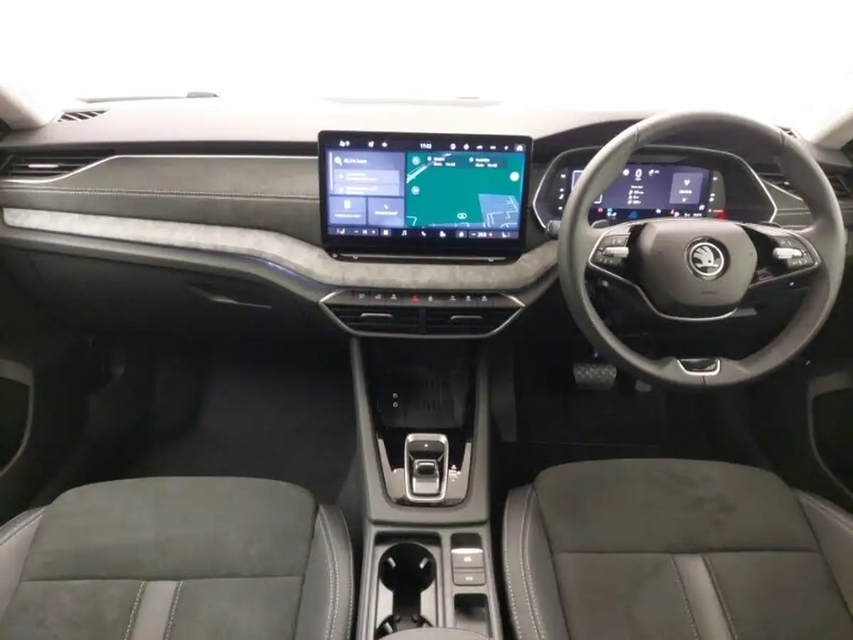 2024-skoda-octavia-20tdi-se-l-150ps-estate-dsg-big-2