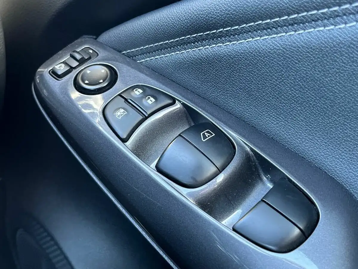 2022-nissan-juke-10-dig-t-n-connecta-dct-big-28