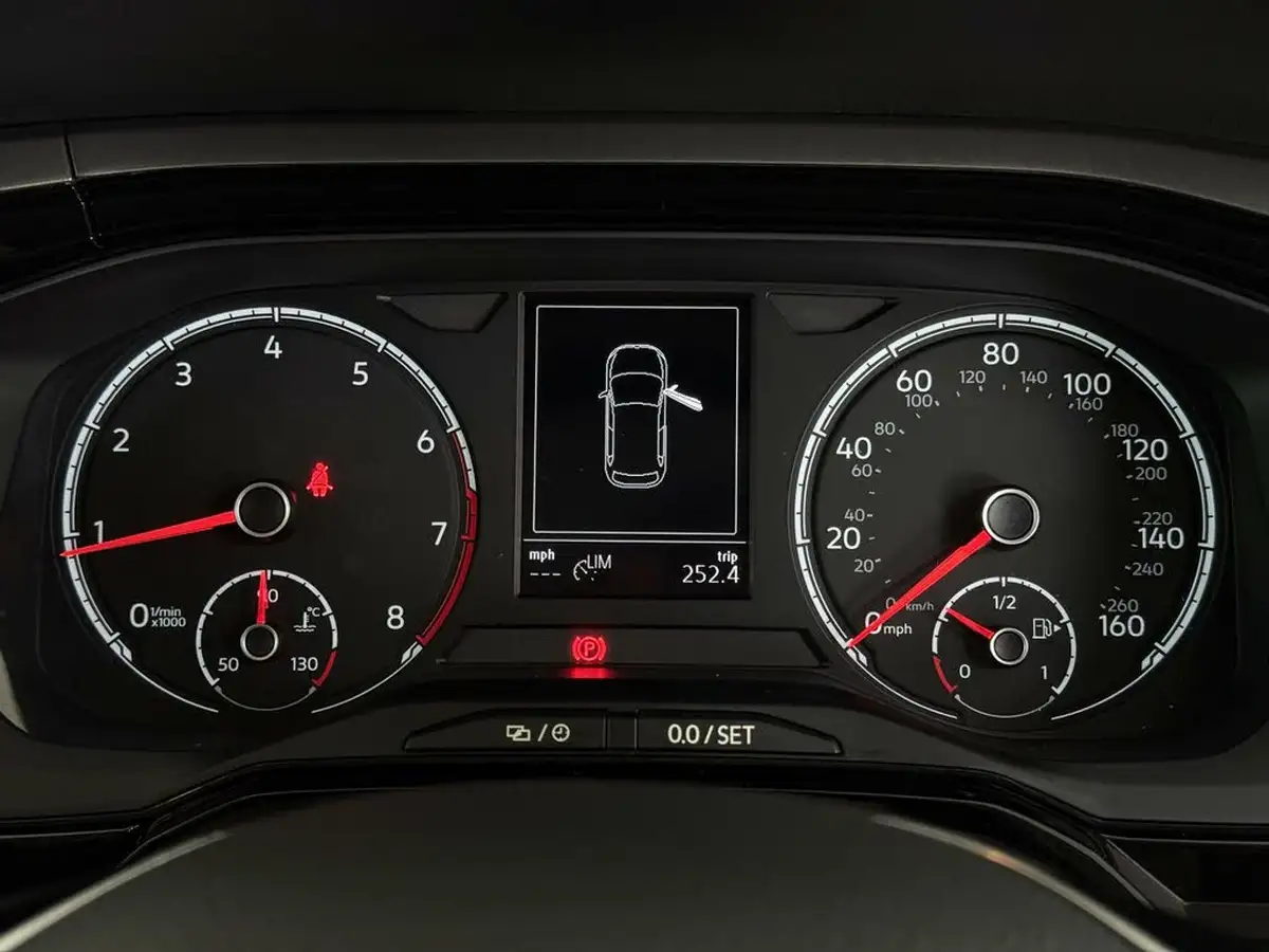 2019-volkswagen-polo-10-se-80ps-evo-ss-big-13