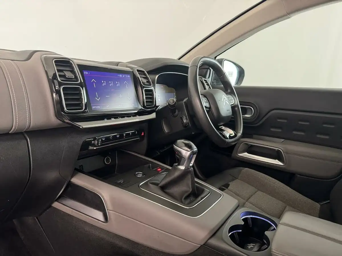 2022-citroen-c5-aircross-12-puretech-shine-ss-big-8