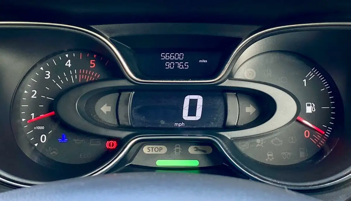 2019-renault-captur-15dci-gt-line-big-37