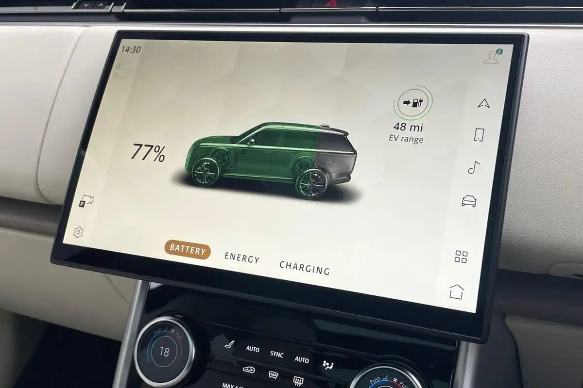 2023-land-rover-range-rover-30-p440e-se-big-8