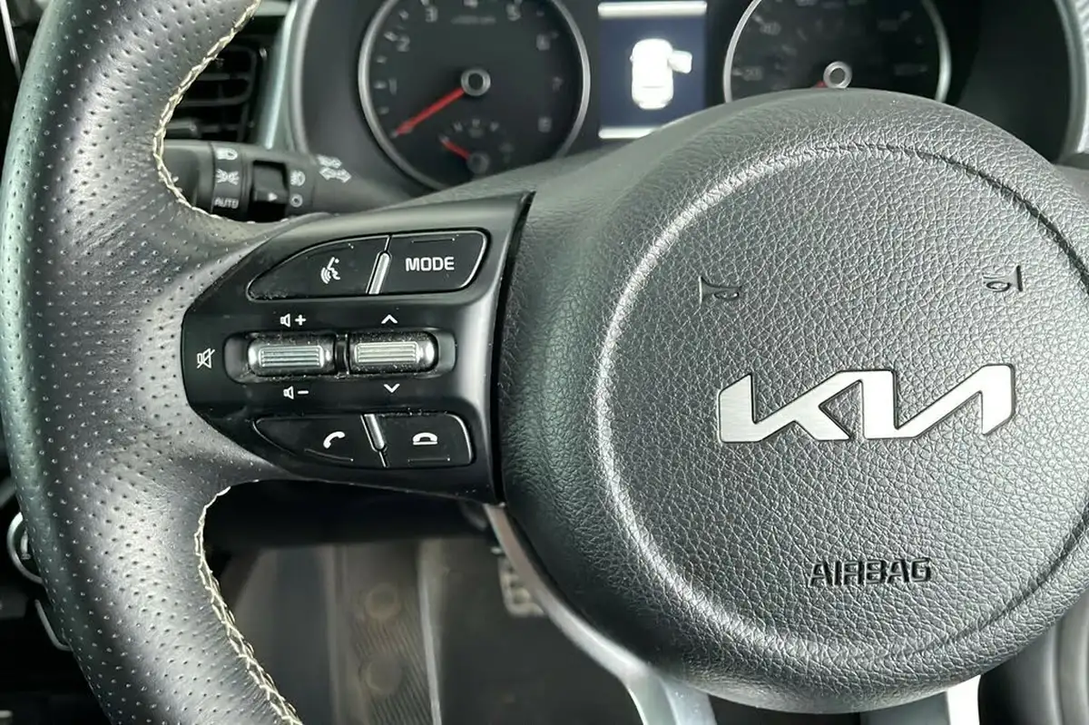 2022-kia-stonic-10-t-gdi-gt-line-s-big-15