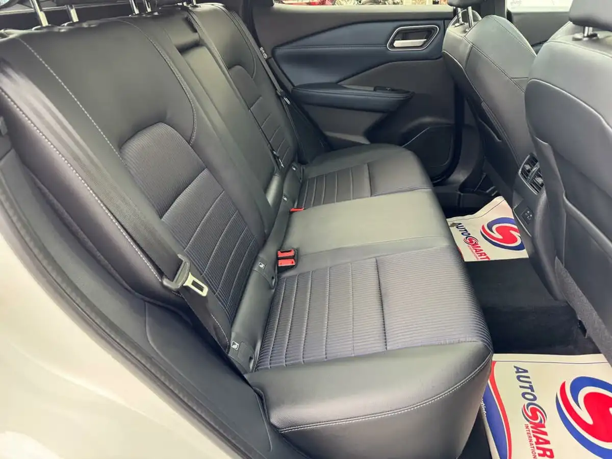 2021-nissan-qashqai-13-dig-t-tekna-158ps-xtronic-big-19