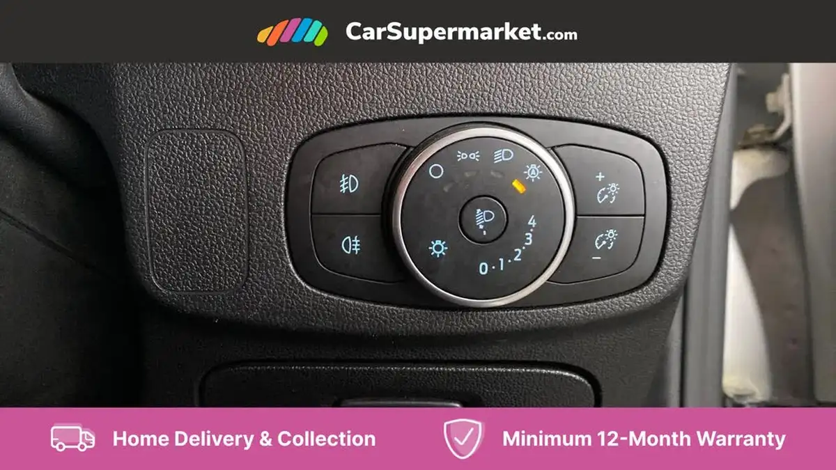2019-ford-focus-15-zetec-120ps-estate-big-23