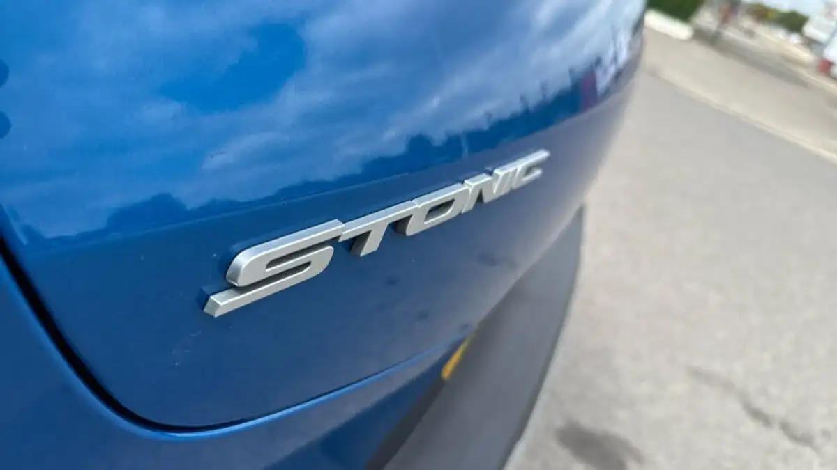 2023-kia-stonic-10-t-gdi-gt-line-s-118bhp-big-24
