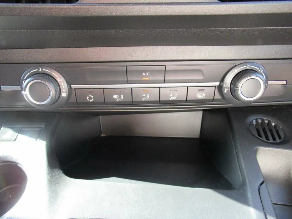 2021-toyota-proace-city-15d-active-75hpeu6dt-e-big-15