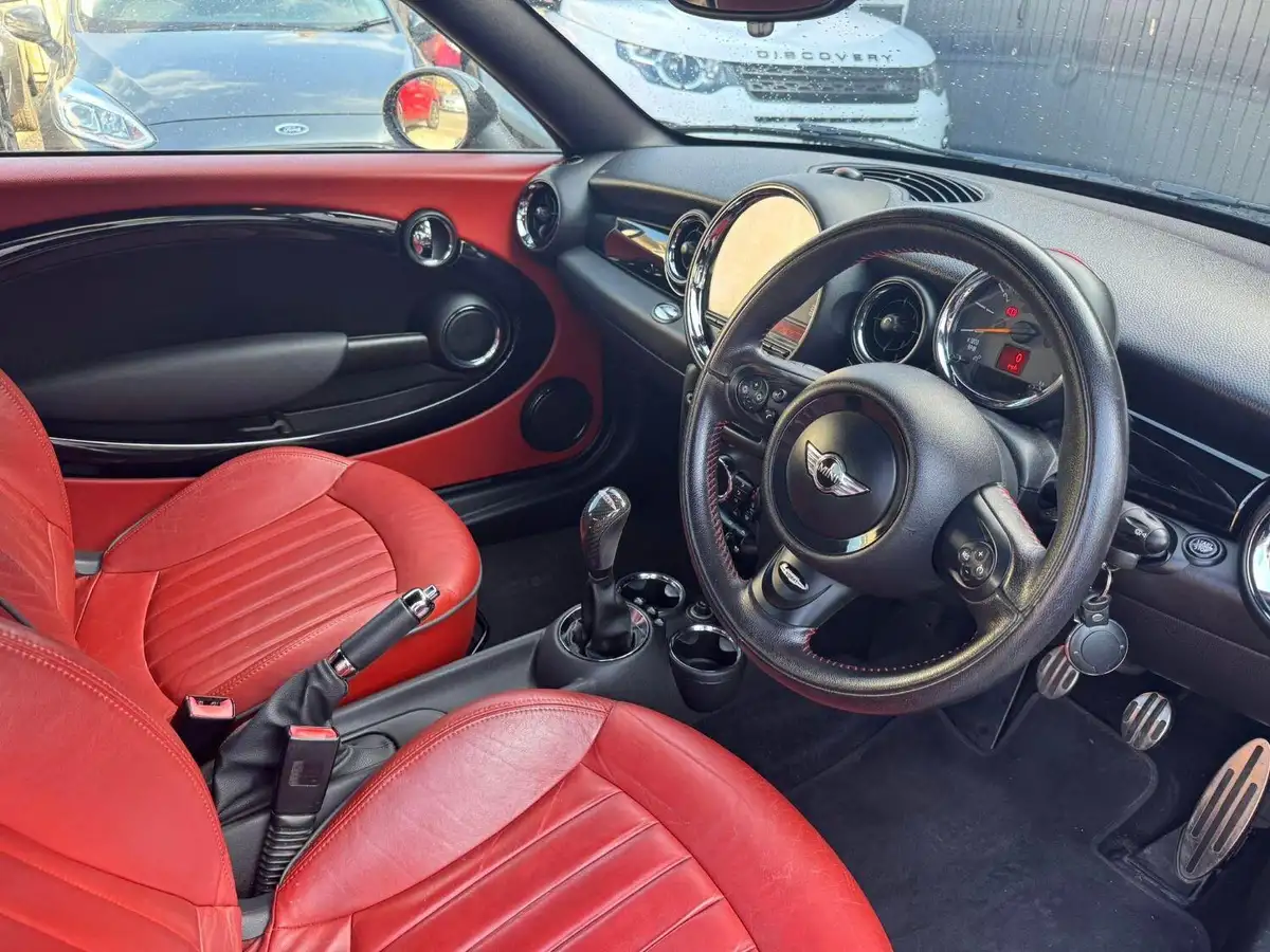 2015-mini-coupe-16-cooper-s-184bhp-big-6