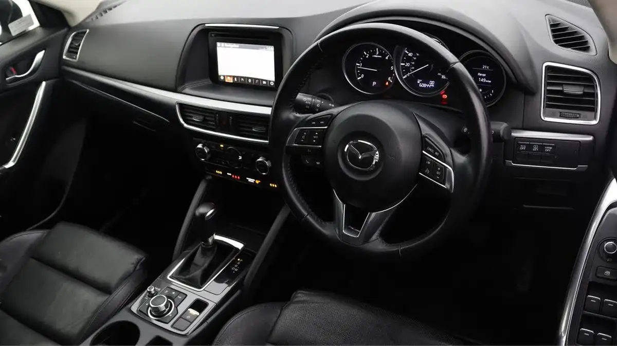 2017-mazda-cx-5-22td-sport-nav-175ps-awd-ss-auto-big-9