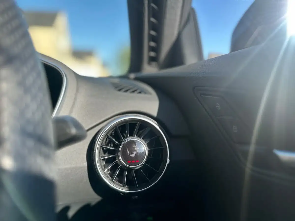 2023-audi-tt-coupe-20-40-tfsi-s-line-big-4