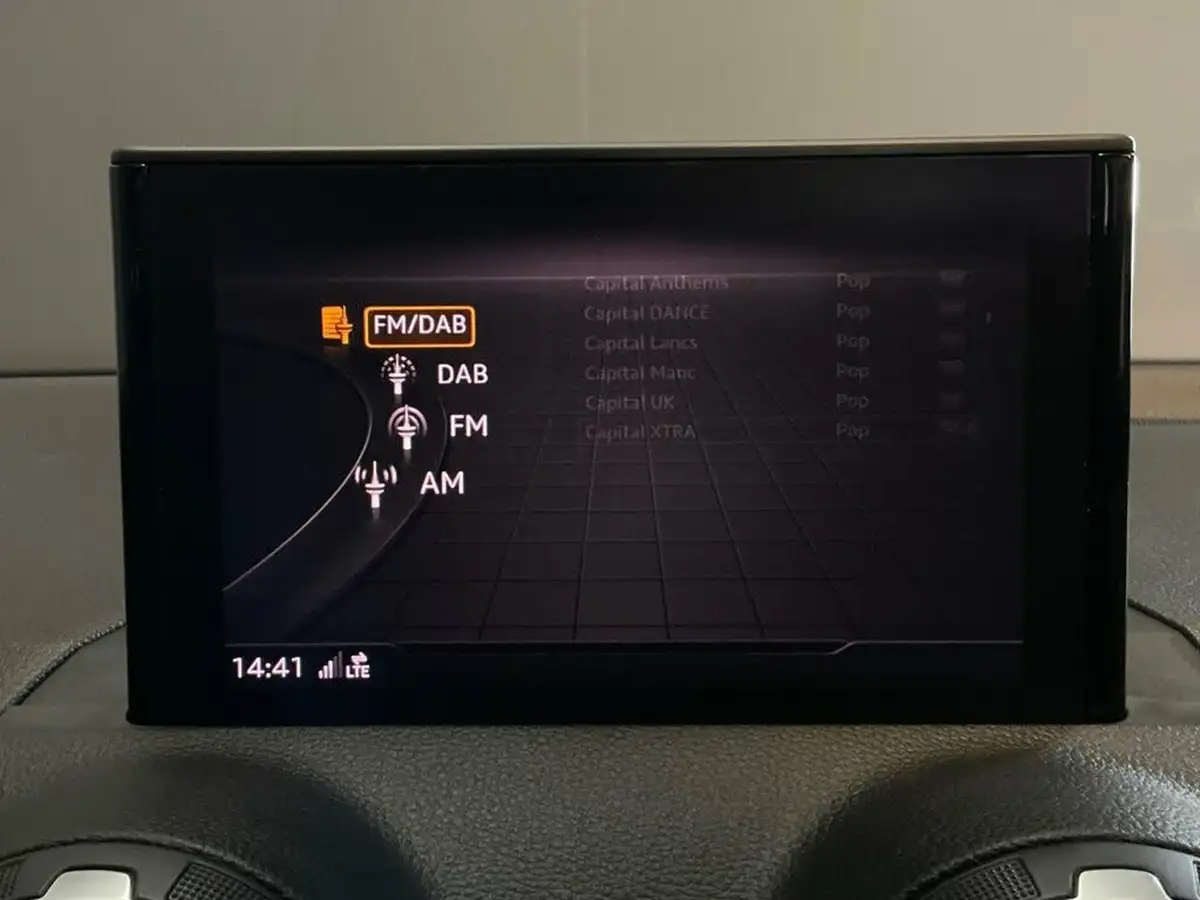 2019-audi-q2-16-30-tdi-sport-big-50