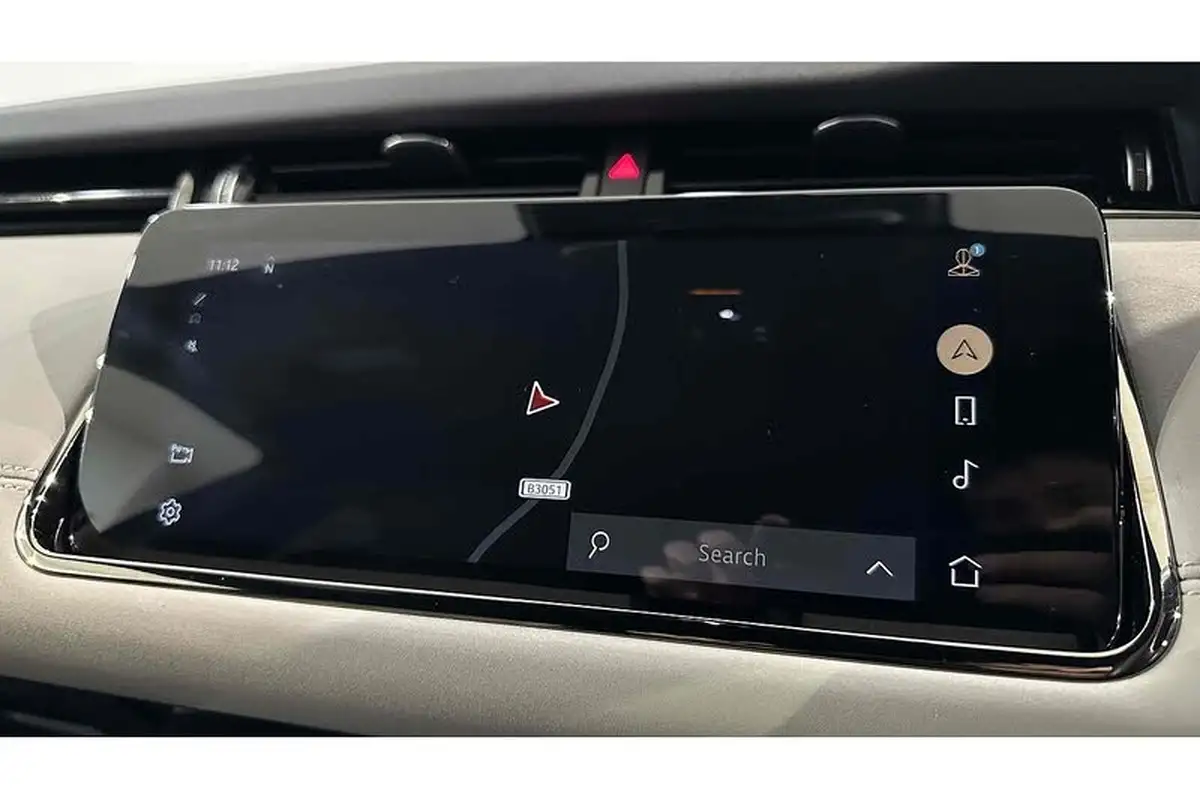 2022-land-rover-range-rover-evoque-15-p300e-r-dynamic-se-big-49