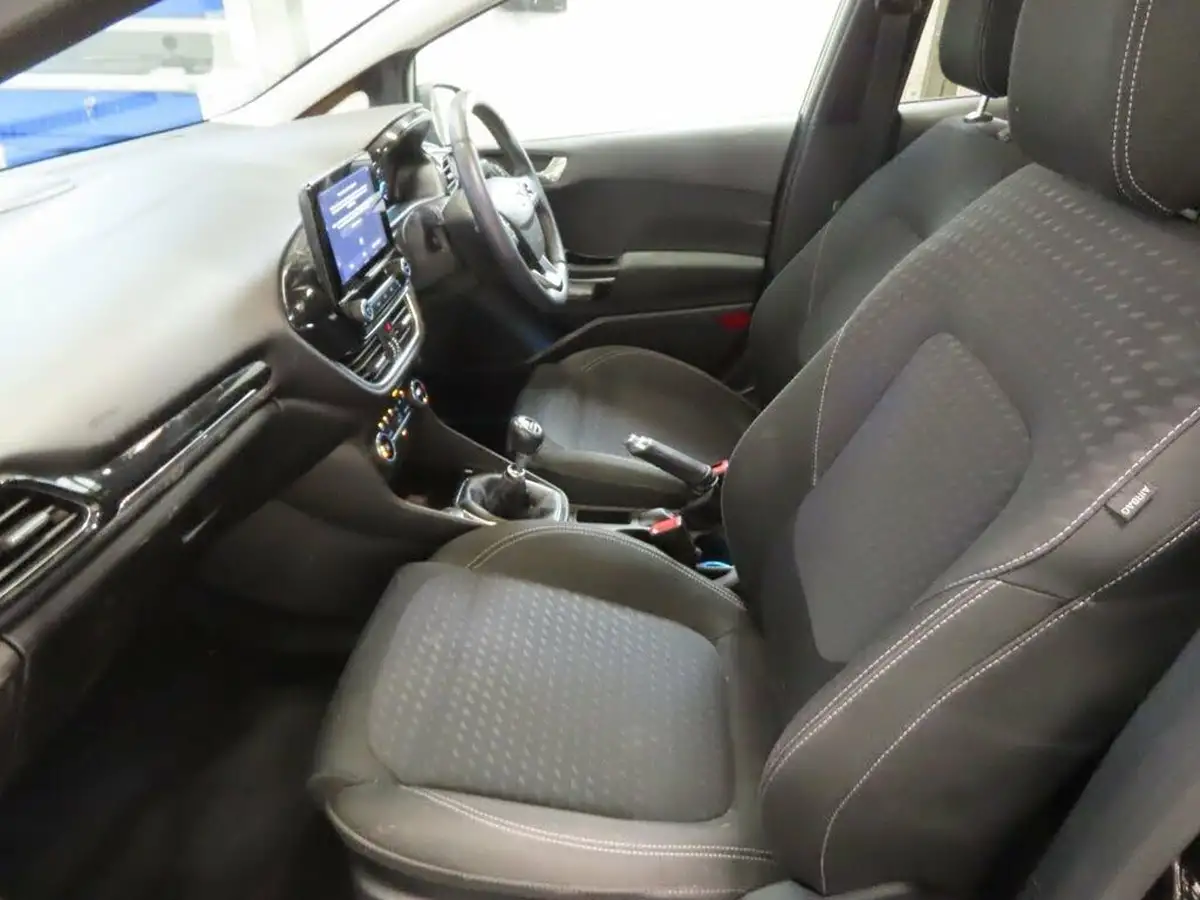 2019-ford-fiesta-10t-titanium-100ps-5d-big-12