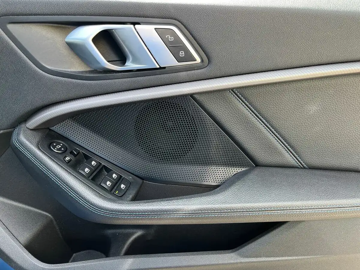 2022-bmw-1-series-15-118i-m-sport-lcp-big-23