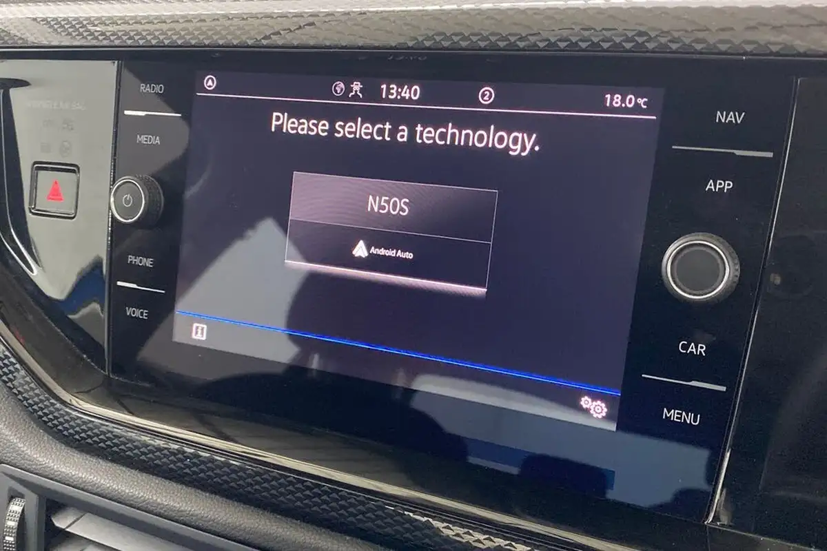 2024-volkswagen-polo-10-tsi-life-big-17