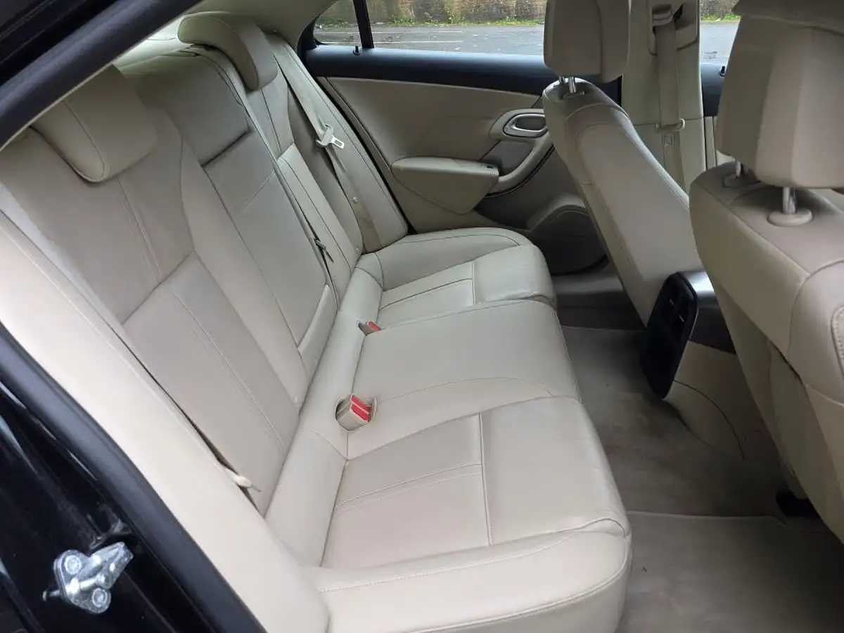 2011-saab-9-5-20td-vector-se-20tid-160ps-saloon-4d-big-8
