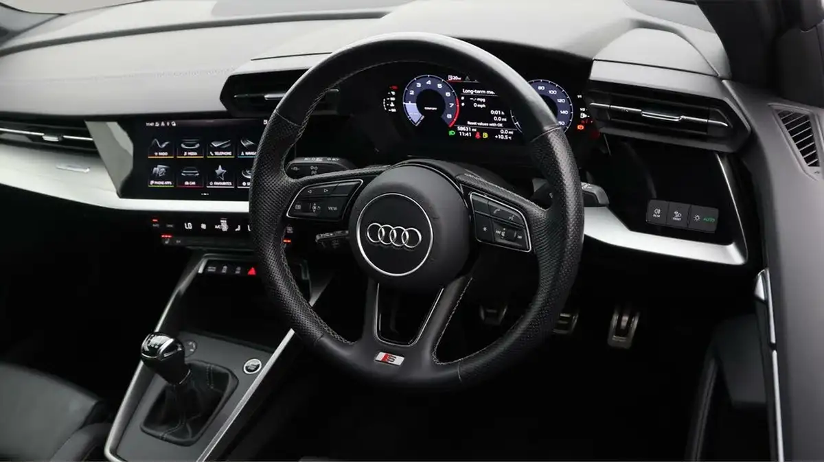 2022-audi-a3-10-30-tfsi-s-line-sportback-5d-big-9