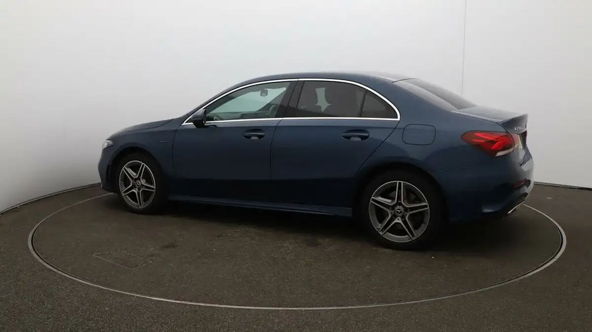 2021-mercedes-benz-a-class-13-a250e-amg-line-saloon-4d-big-46