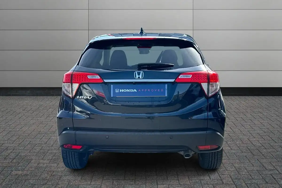 2018-honda-hr-v-15-i-vtec-se-big-6