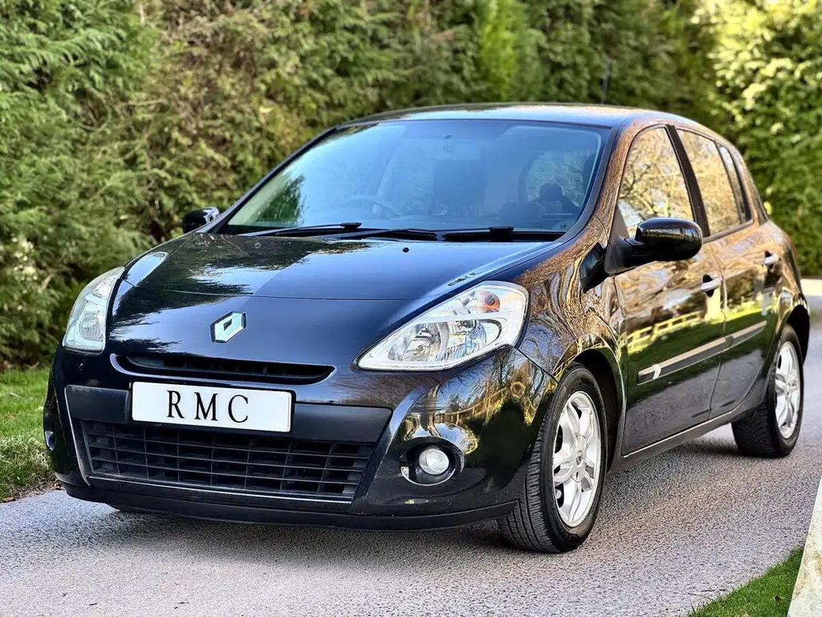 2010-renault-clio-12-expression-16v-75bhp-hatchback-big-6