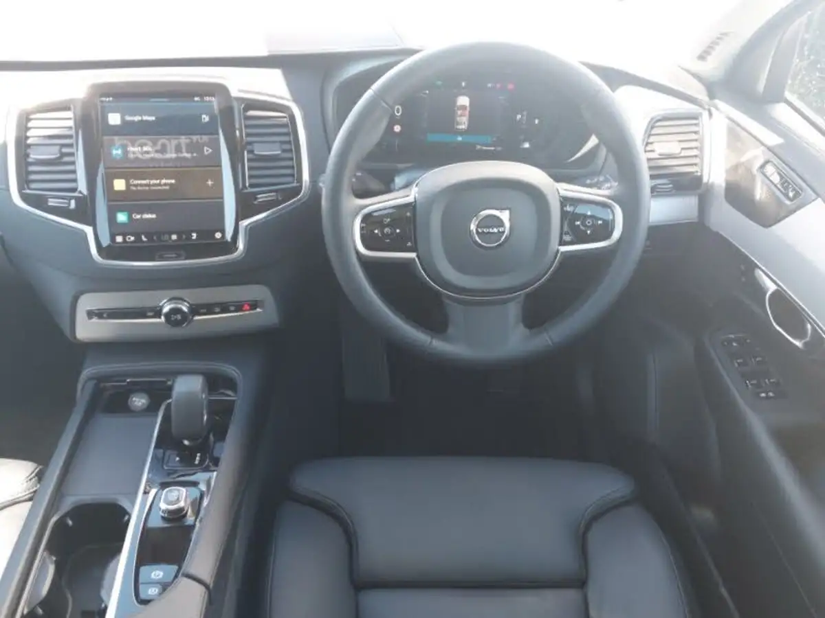 2024-volvo-xc90-20-b5-r-design-big-6