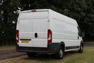 2017-peugeot-boxer-20-bluehdi-professional-435-l4h2-small-4