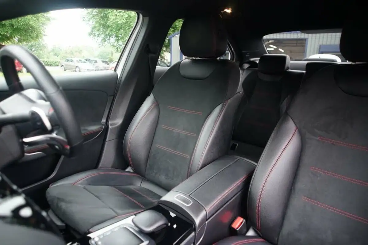 2020-mercedes-benz-a-class-13-a250e-amg-line-saloon-4d-big-24