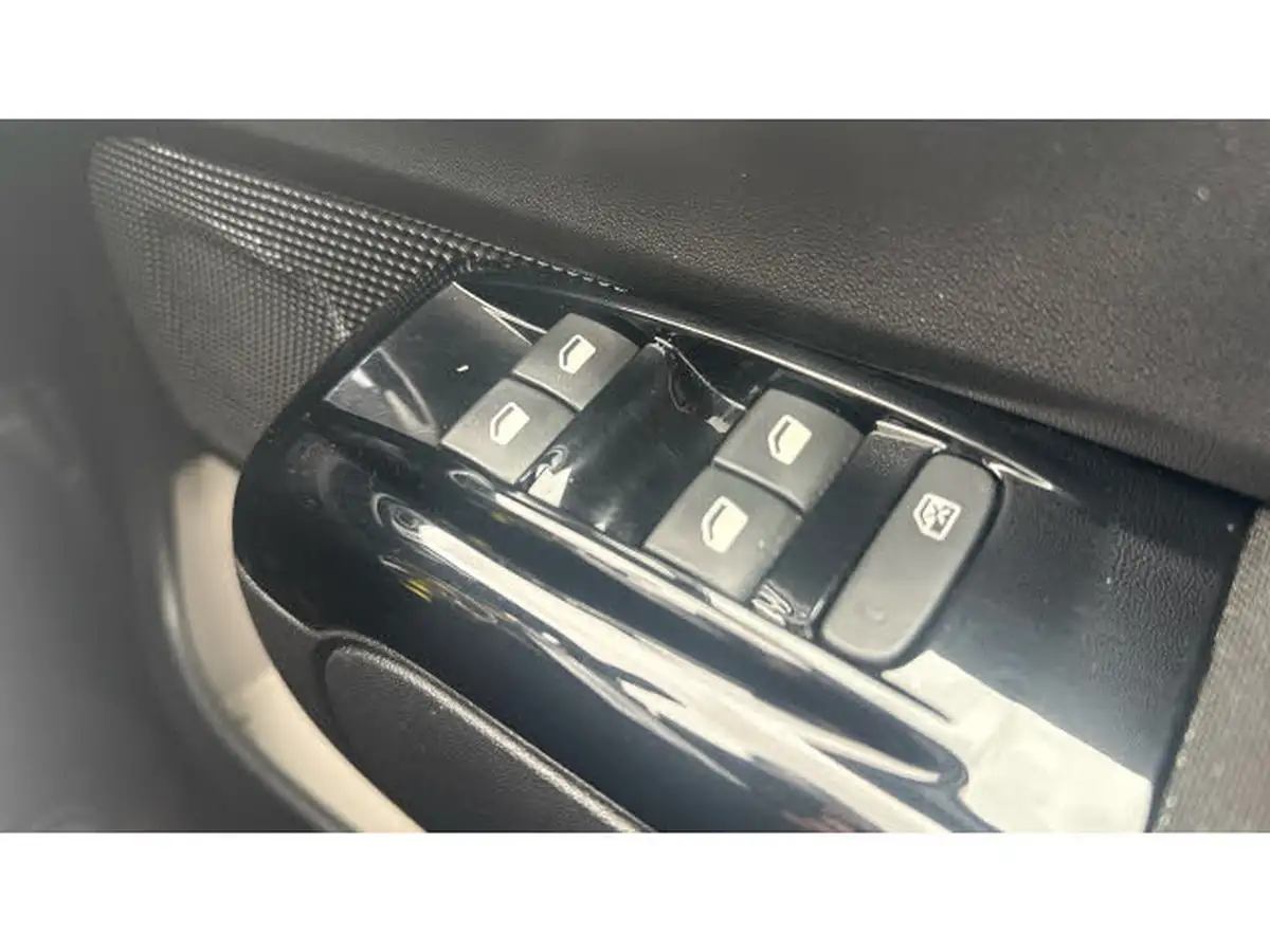 2020-citroen-c3-12-puretech-feel-83ps-ss-big-40