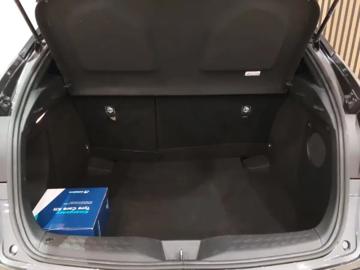 2018-toyota-c-hr-18-vvt-i-excel-big-7
