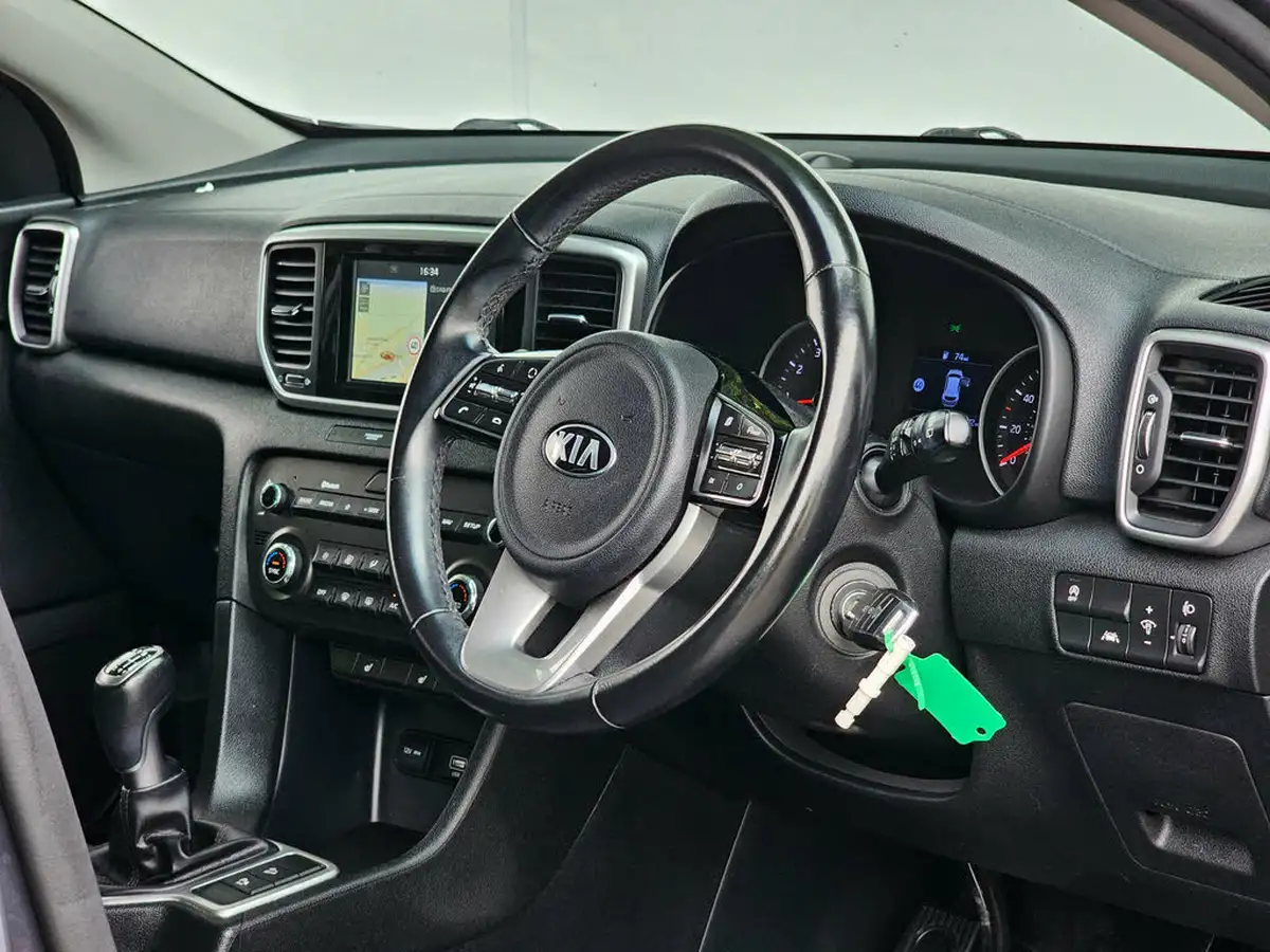 2019-kia-sportage-16-gdi-2-big-2
