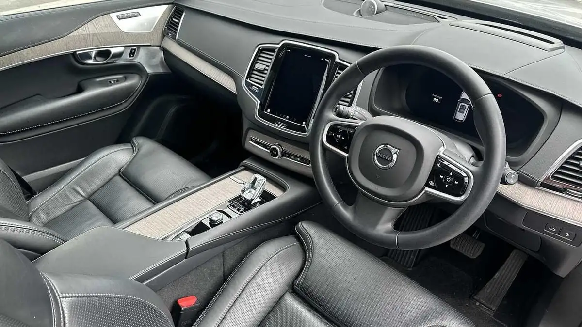 2022-volvo-xc90-20-t8-ultimate-bright-big-4