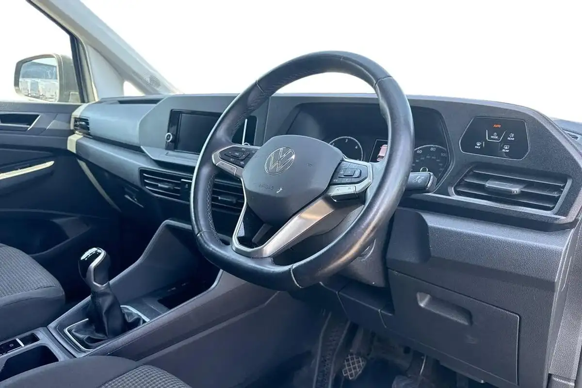 2024-volkswagen-caddy-20tdi-c20-cargo-commerce-plus-102pseu6d-big-13