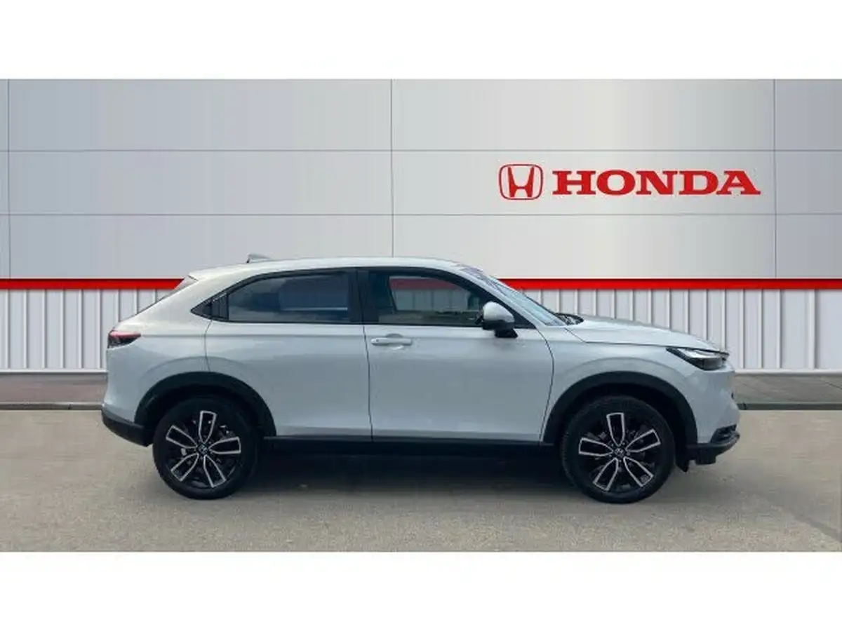 2024-honda-hr-v-15-i-mmd-elegance-big-4