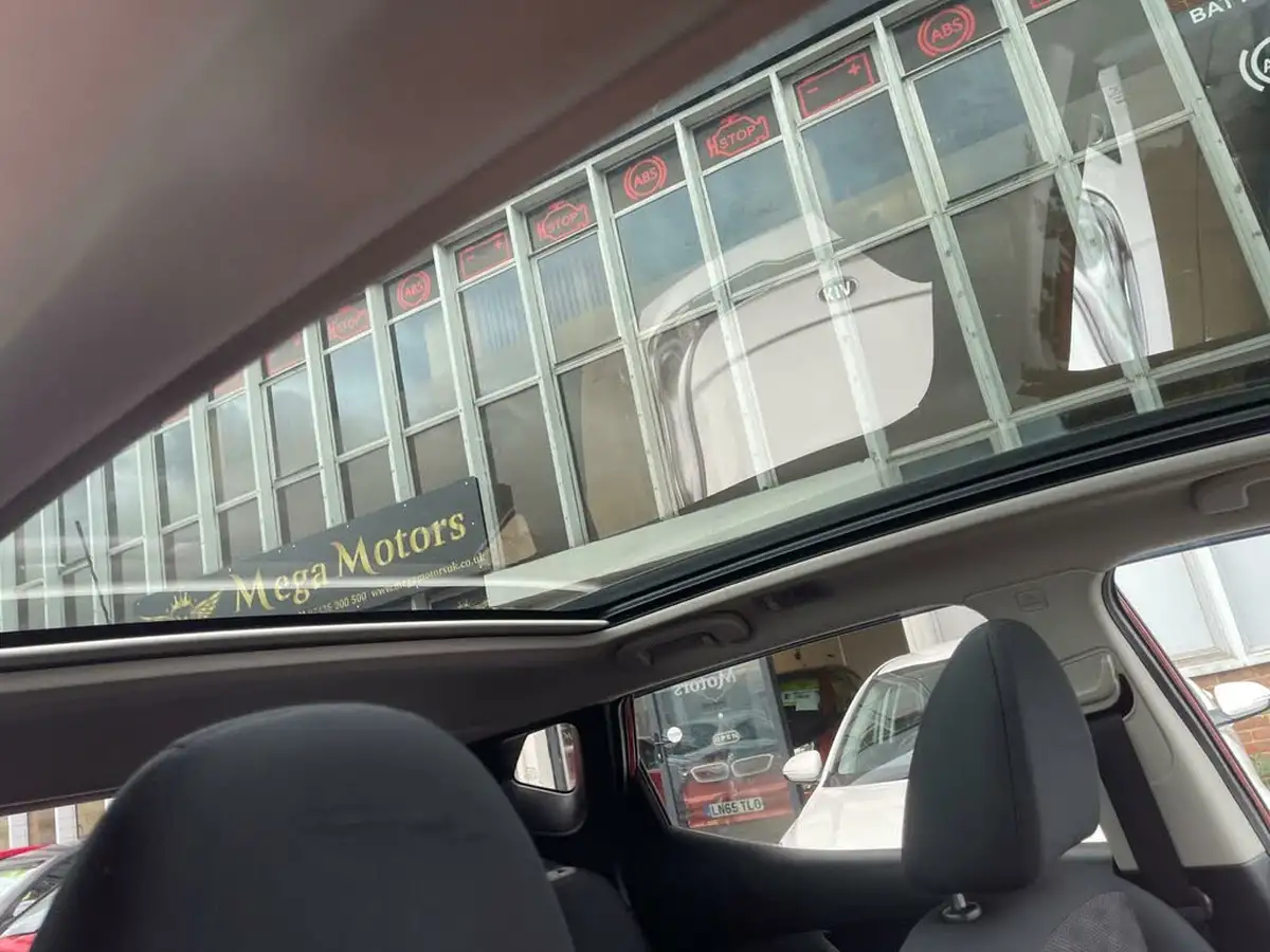 2015-nissan-qashqai-12-n-tec-xtronic-cvt-big-37