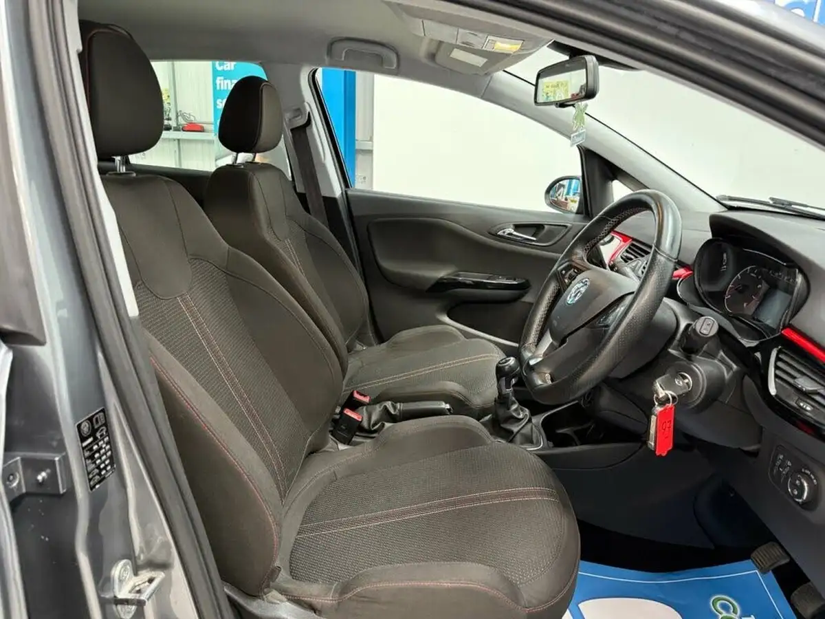 2019-vauxhall-corsa-14i-sri-vx-line-nav-black-90ps-5d-big-15