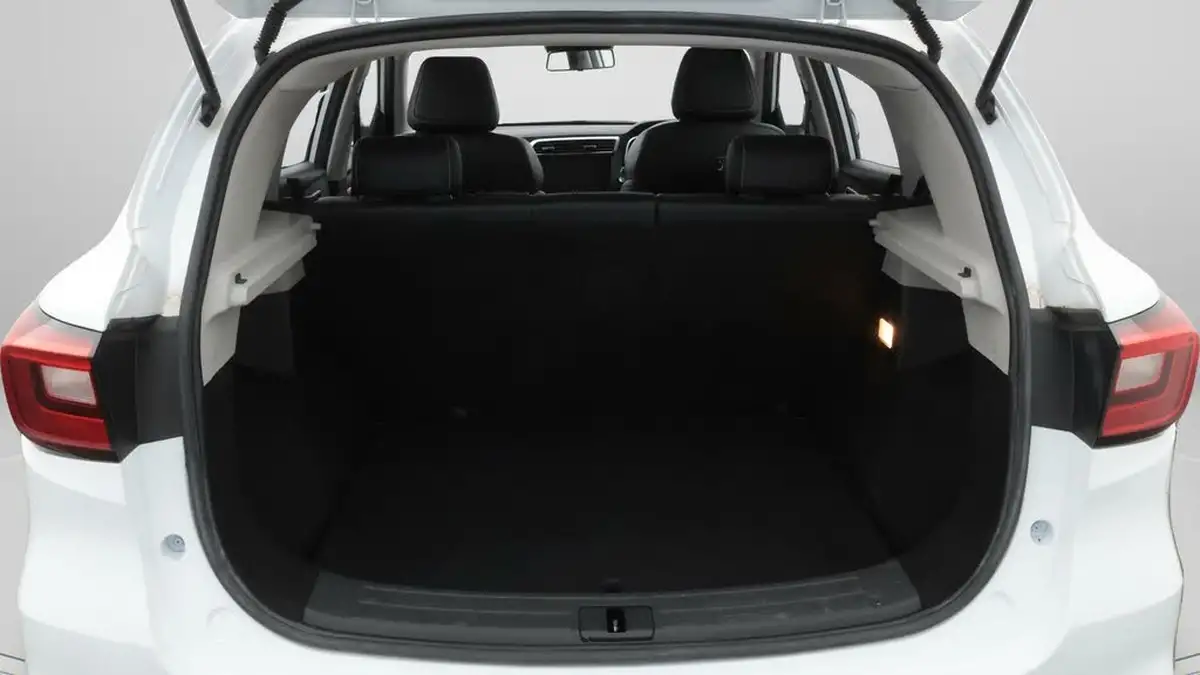 2021-mg-zs-suv-e-exclusive-ev-big-17