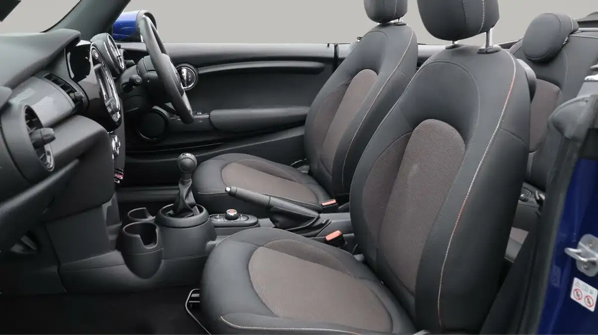 2019-mini-cooper-15-cooper-classic-convertible-2d-big-14