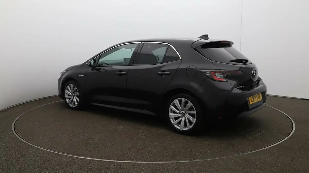 2022-toyota-corolla-18-vvt-i-design-120bhp-trk-hatchback-5d-big-34