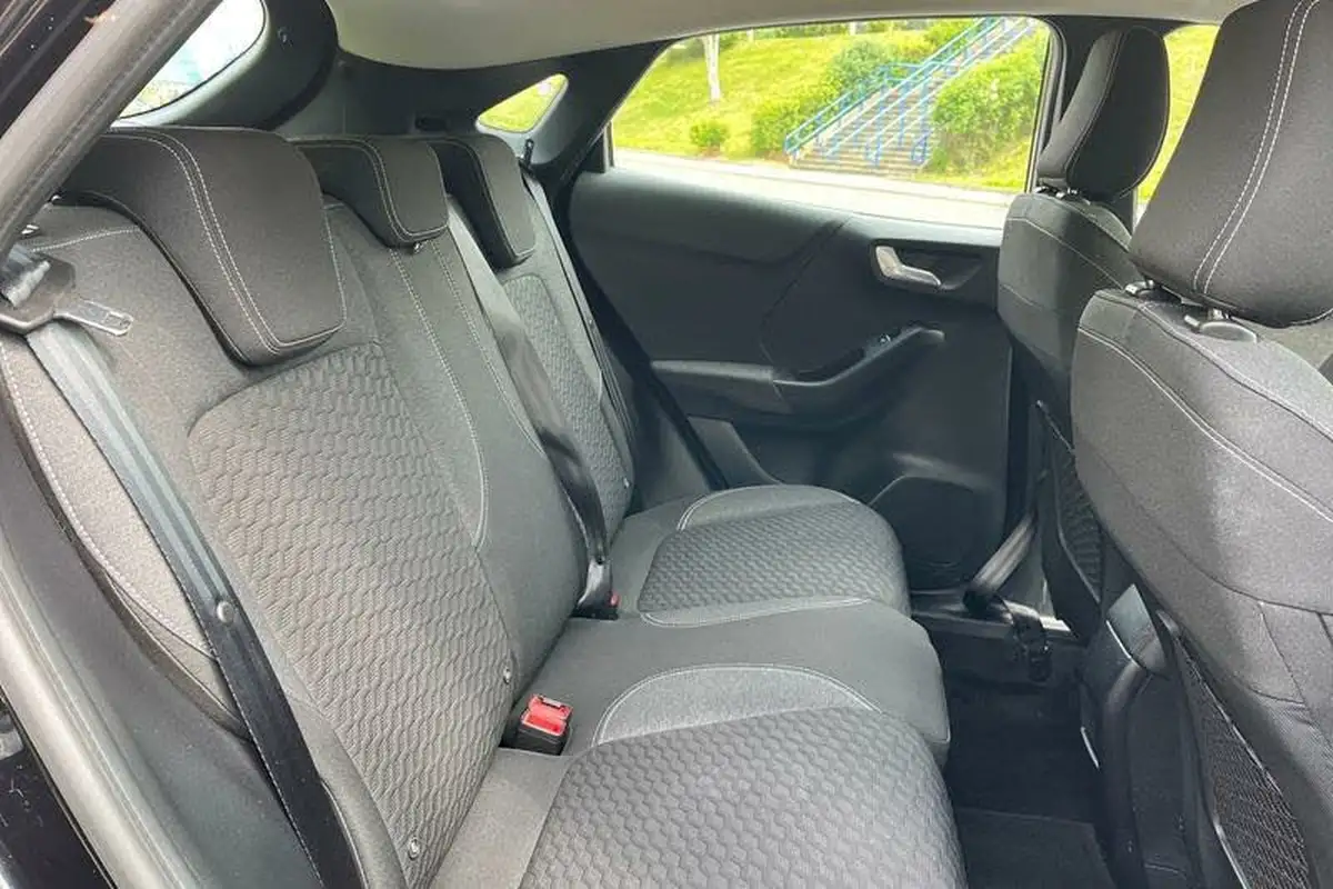 2022-ford-puma-suv-10-titanium-125ps-auto-big-35