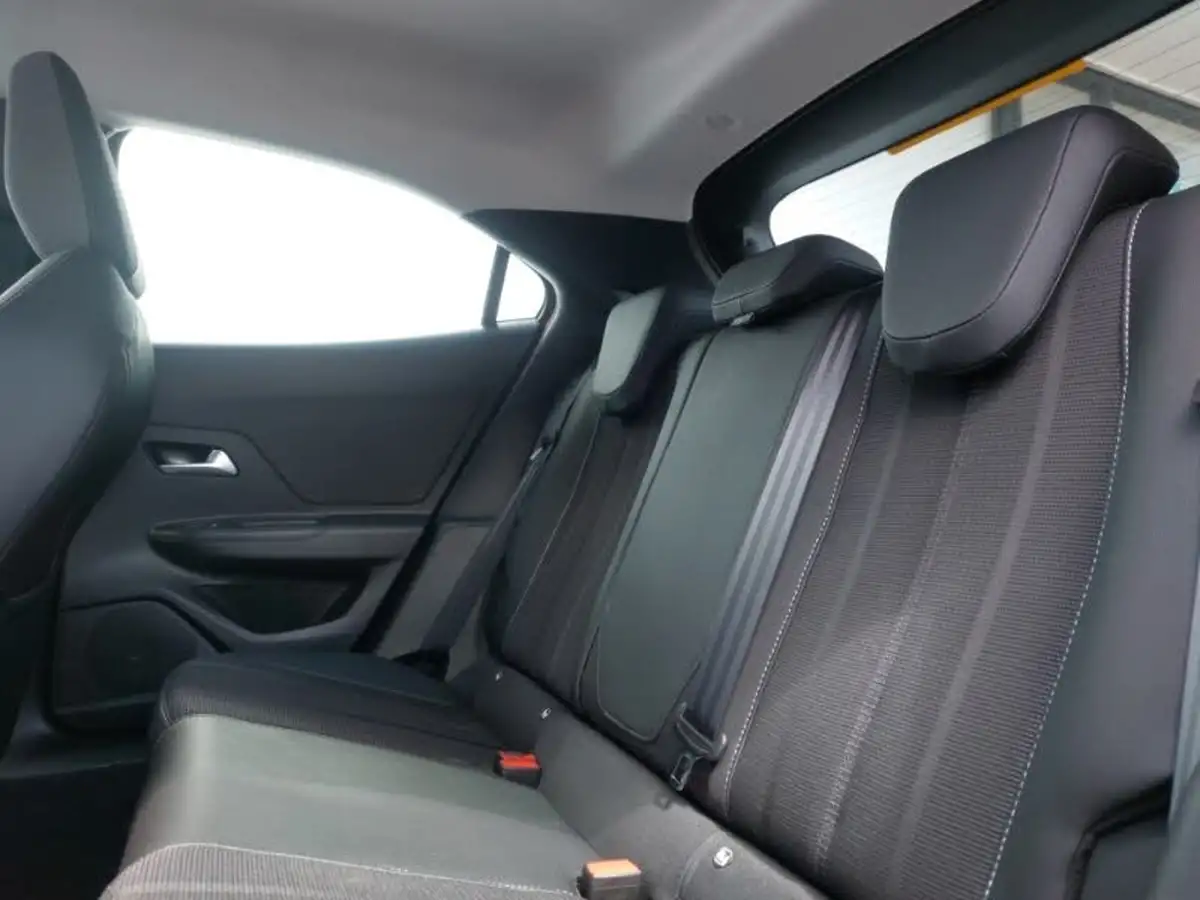 2021-vauxhall-mokka-12-elite-edition-130ps-big-5