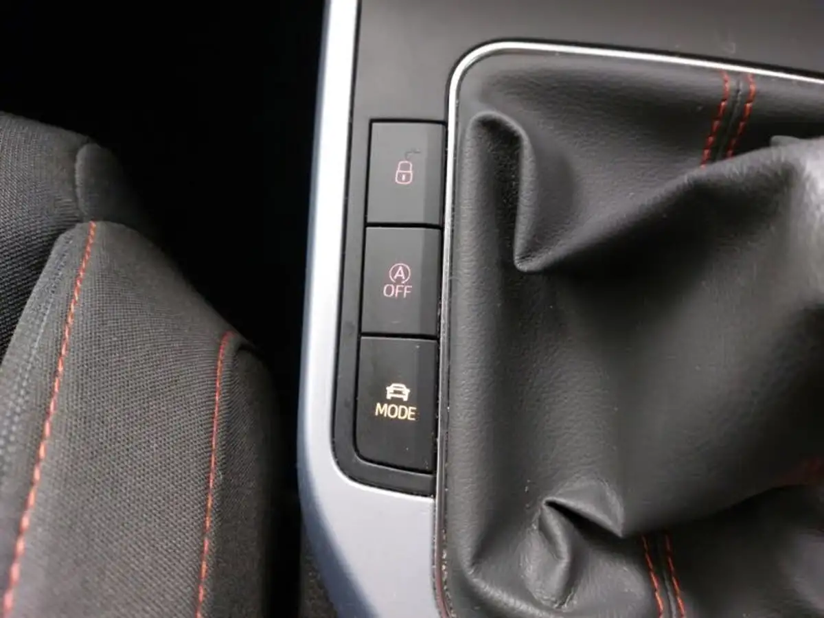 2022-seat-arona-10-tsi-fr-big-11