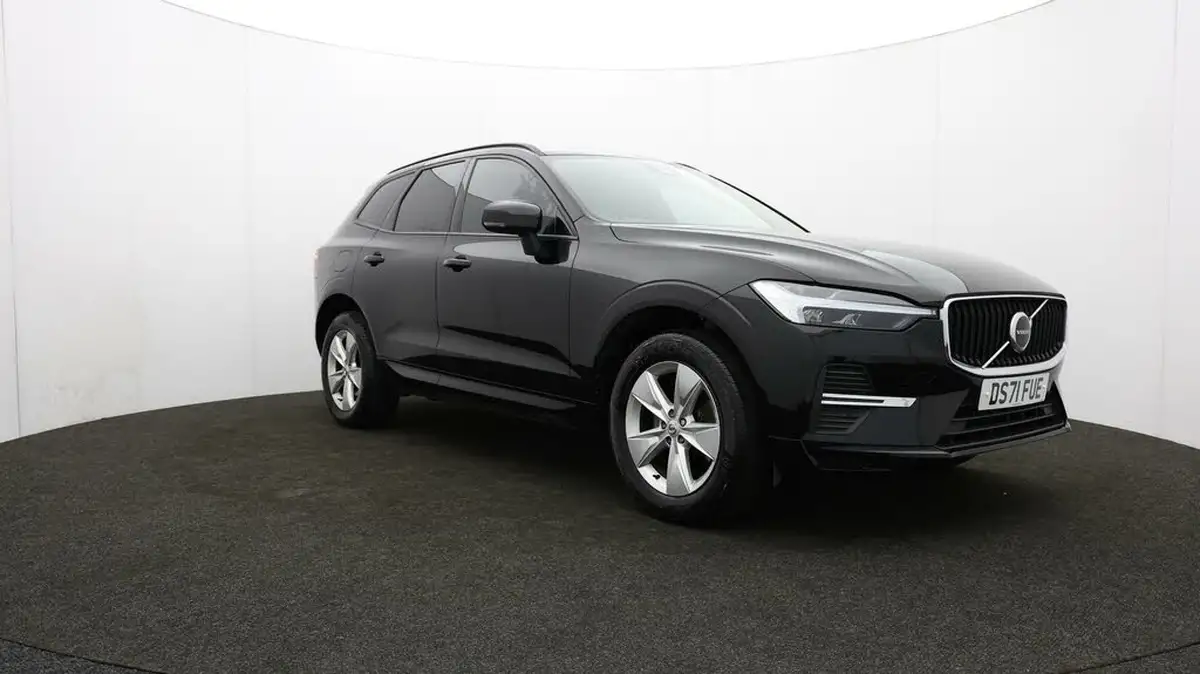 2021-volvo-xc60-20-b5-momentum-big-49